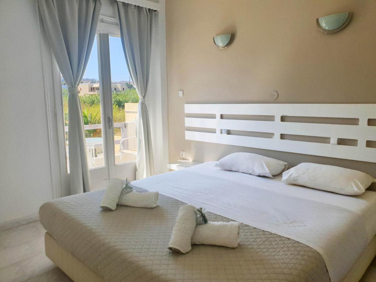 Syros Holidays Vári Exteriör bild