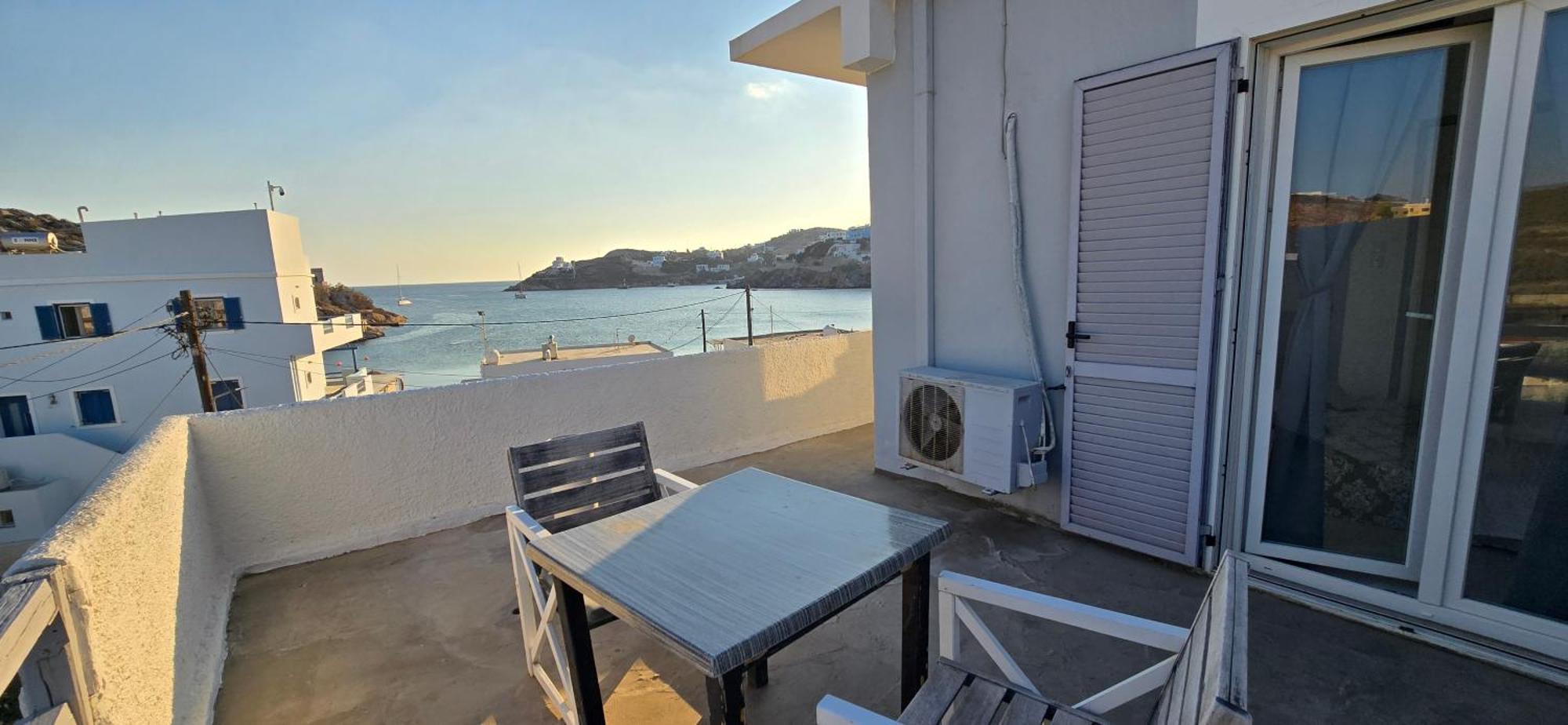 Syros Holidays Vári Exteriör bild